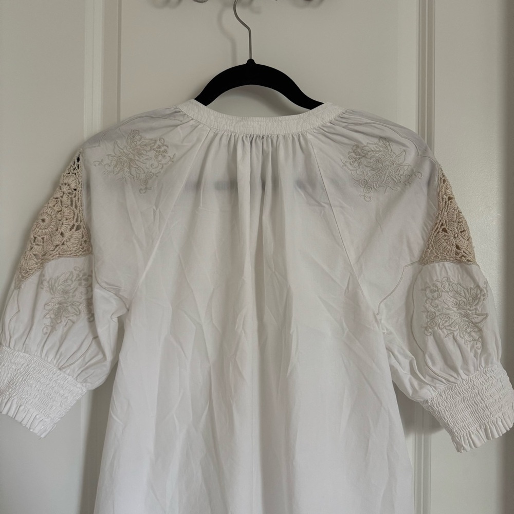 Wonderly Ivory Blouse with Floral Embroidery, S - Picture 8 of 15